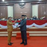 Pemprov Sultra Serahkan Rancangan KUA-PPAS Tahun Anggaran 2027 ke DPRD 