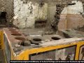 Lukisan dinding di kedai kuno yang ditemukan selama penggalian di Pompeii, Italia. (Foto: Pompeii Archaeological Park/Ministry of Cultural Heritage and Activities and Tourism/Luigi Spina via REUTERS)