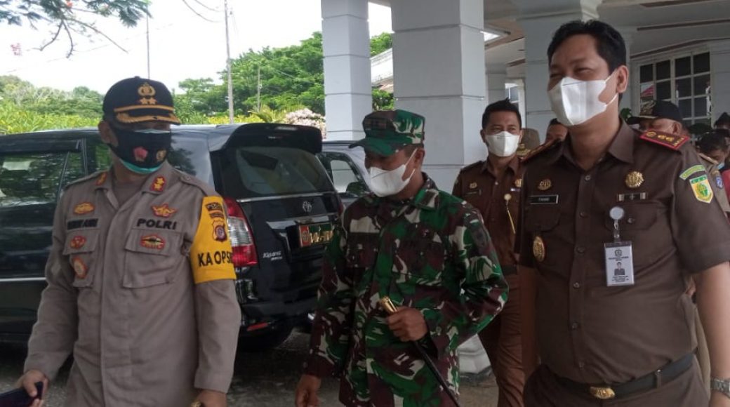 Bubarkan Kerumunan, Kapolres : Prioritas Kami Kesehatan Orang Banyak