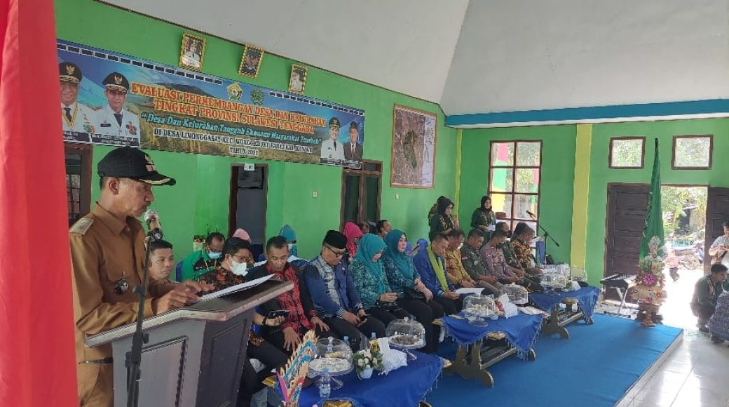 Plt, Kepala Dinas Pemberdayaan Masyarakat Desa (PMD) Provinsi Sultra, La Ode Paliawaludin