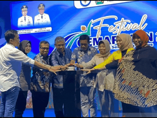 Aroma Ikan di Jantung Generasi Emas Sultra