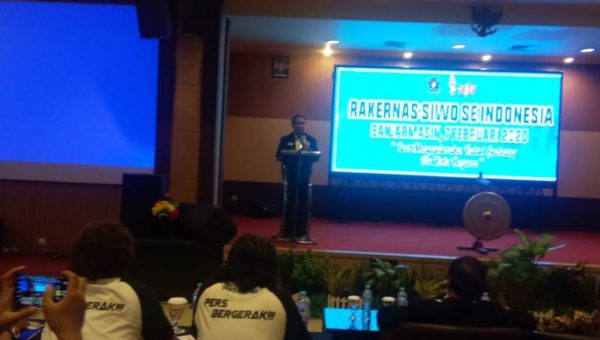 Menpora Buka Rakernas Siwo di Banjarmasin