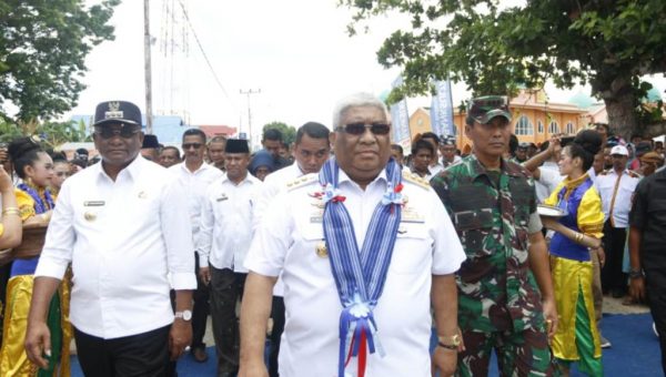 Kunker di Buteng, Gubernur Resmikan Pintu Gerbang dan Gedung Kesenian