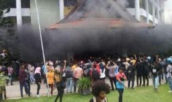 KBM UHO Asapi Gedung Rektorat
