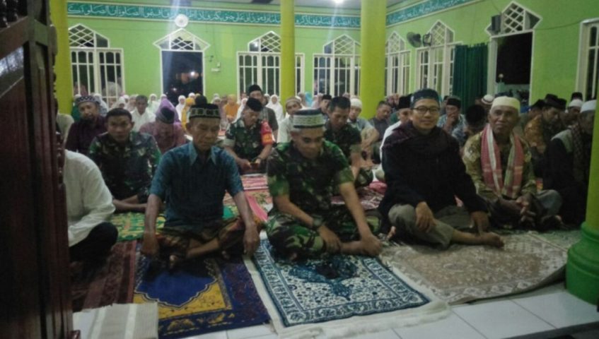 Tarawih Ke-19, Dandim 1412 Kolaka Berikan Tausiah