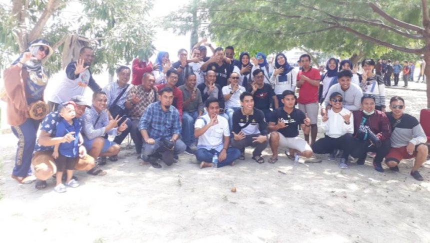 Alumni STPDN/IPDN Se-Sultra Gelar Pertemuan di Pulau Bokori