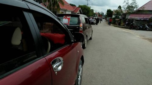 Ratusan Kader PDIP Iringi Pendaftaran Bacaleg ke KPU Butur