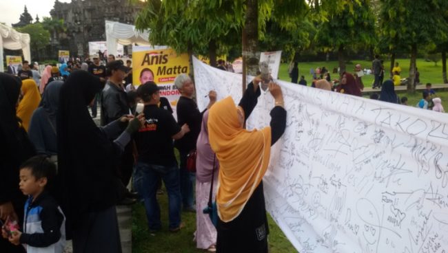 Ratusan Warga Bali Hadiri  Deklarasi Relawan Anis Matta
