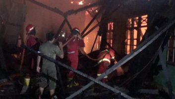 Diduga Gara-gara Obat Nyamuk Bakar, Hanguskan 9 Unit Rumah Warga