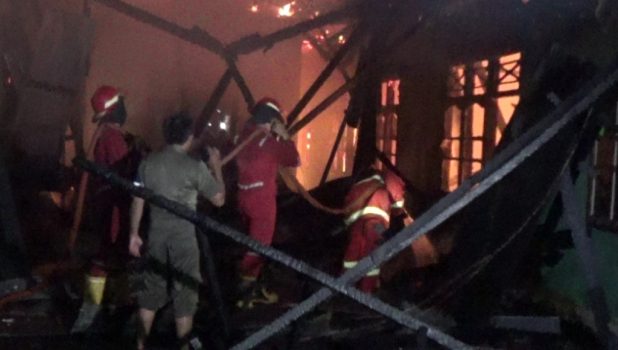 Diduga Gara-gara Obat Nyamuk Bakar, Hanguskan 9 Unit Rumah Warga