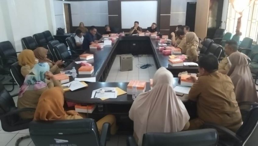Rapat Bersama DPRD Sultra, Balitbang Butuh Anggaran 5 Miliyar Untuk Penelitian