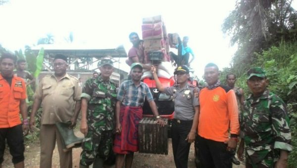 Kodim 0104 Aceh Timur Salurkan Bantuan Pada Korban Banjir
