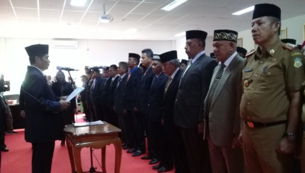 Bupati Buton Rombak 180 Pejabat Eselon II, III dan IV ﻿