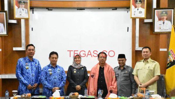 Bupati Lamtim Terima Reses Anggota DPRD Provinsi Lampung﻿