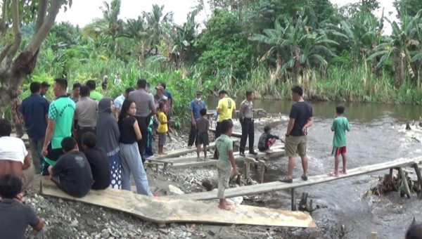 ﻿Warga Kolaka Digegerkan Adanya Mayat di Sungai Sabilambo