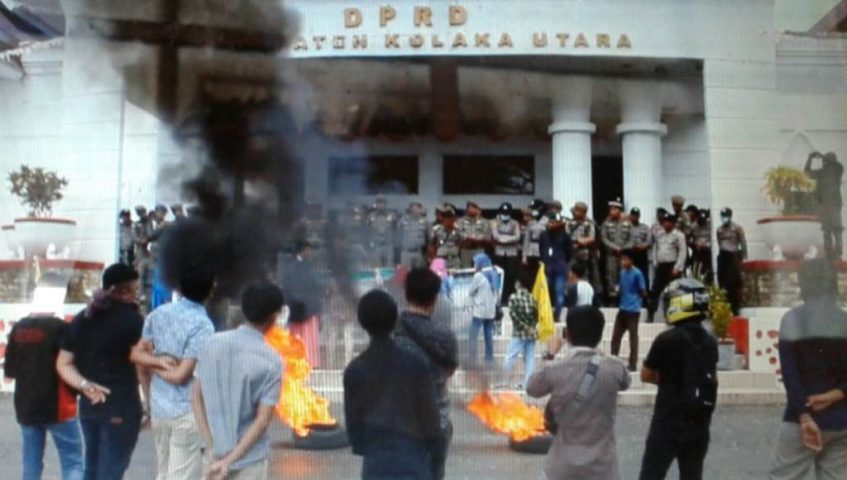 Demo Tuntut Kematian Randi dan Yusuf, Mahasiswa Kolut Makan Bersama Kapolres