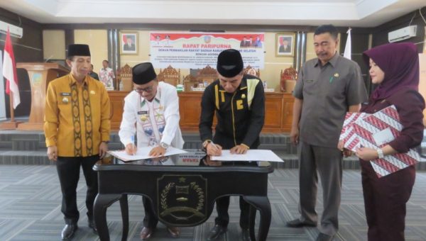 DPRD dan Pemda Konsel Teken MoU KUA-PPAS Perubahan 2019