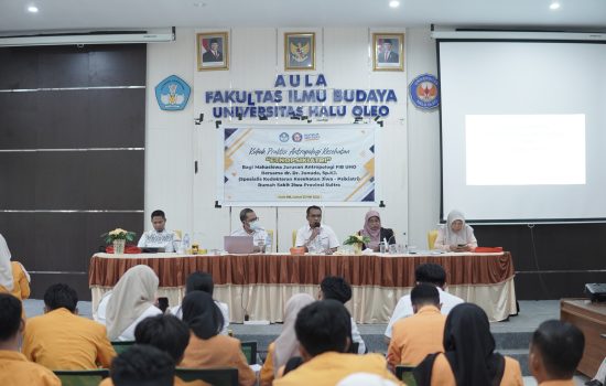 Jurusan Antropologi UHO Gelar Kuliah Praktisi Hadirkan Dokter RSJ Kota Kendari