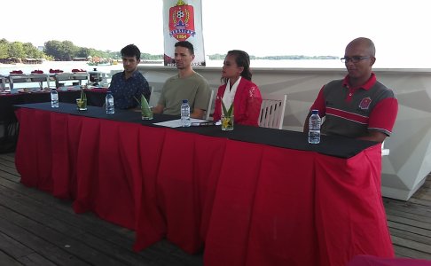 Mantan Timnas Belanda Ikuti Eksebisi Persijap Legend