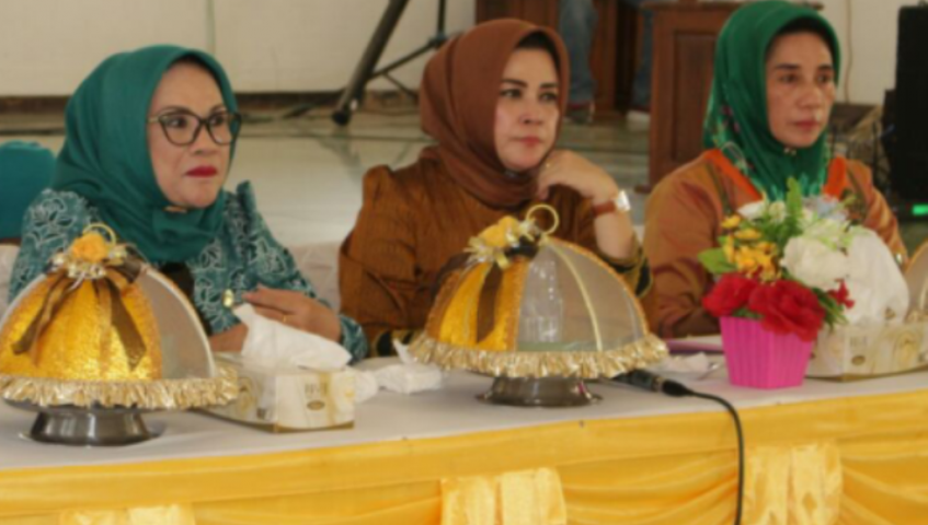 HUT Dharma Wanita, DWP Konsel Gelar Berbagai Macam Kegiatan Sosial