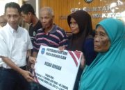Dinas Perumahan Wakatobi Salurkan Bantuan Pada Warga Korban Angin Kencang