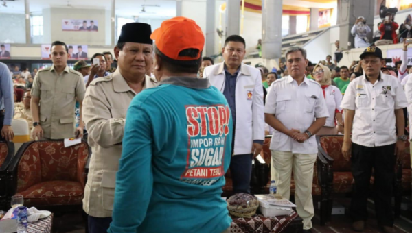 Diserbu Garam Impor, Petani Jawa Timur Curhat ke Prabowo﻿