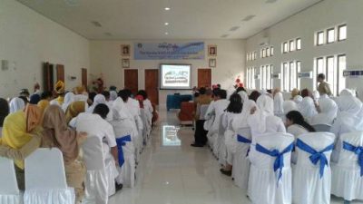 Tim Surveior KARS saat diterima di ruang pertemuan RSUD Kota Kendari FOTO : FA