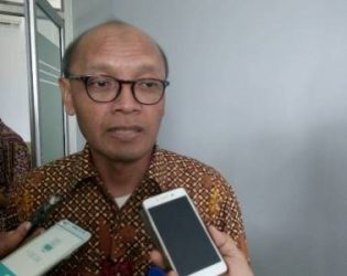 Kepala BI Perwakilan Sultra Pinot Purwahono. FOTO : FAISAL