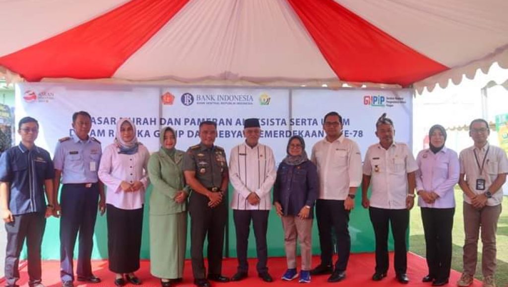 Apresiasi Pasar Pangan Murah Korem 143 HO, Asrun Lio: Bantu Menekan Inflasi