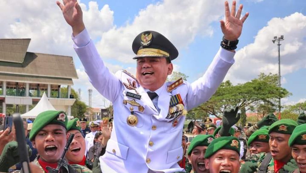 HUT TNI