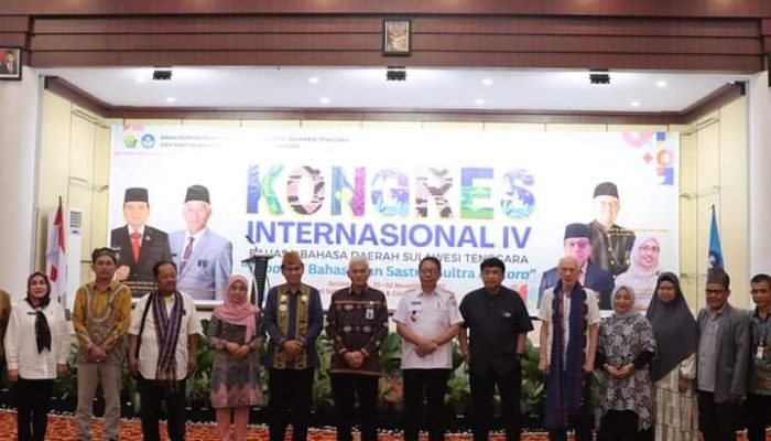 Sekda Sultra Secara Resmi Menutup Kongres Internasional Ke-iv Bahasa-bahasa Daerah Tahun 2023