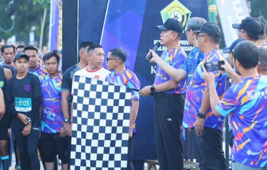 Kendari Run Sultra Resmi Digelar, Gubernur Ajak Masyarakat Sehat Sambil Nikmati Pesona Wisata
