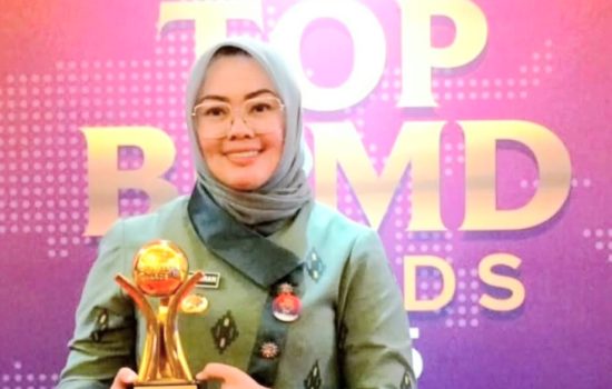 Wali Kota Kendari Raih Penghargaan TOP Pembina BUMD 2025 Bintang 4 di Ajang Nasional
