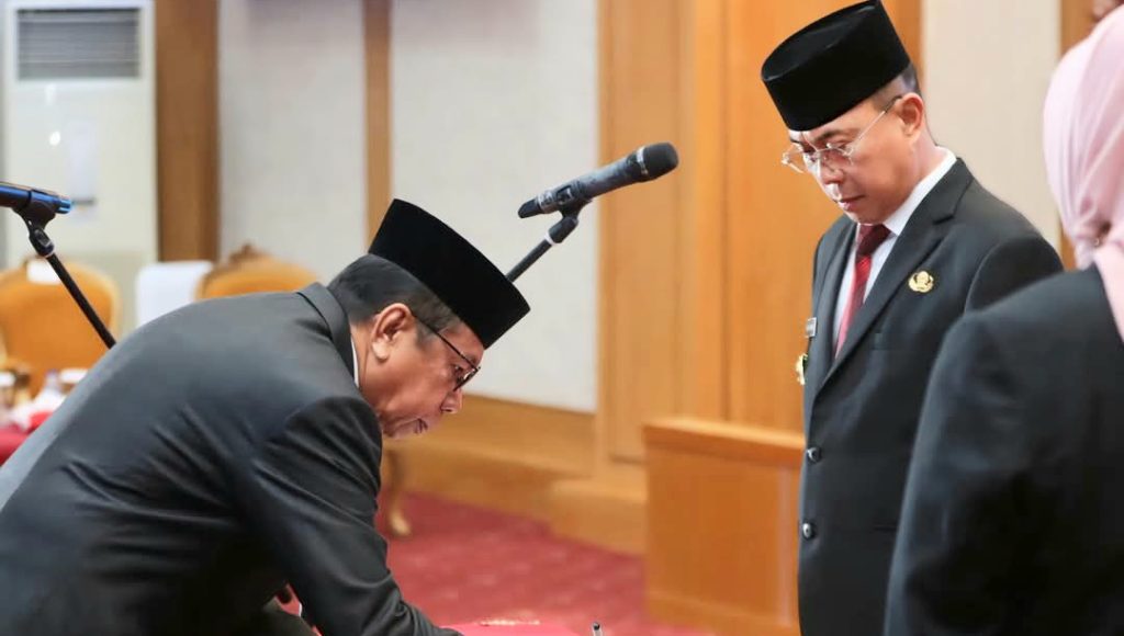 13 Pejabat Pimpinan Tinggi Pratama Pemprov Sultra Dilantik, Gubernur Tekankan Amanah dan Kinerja