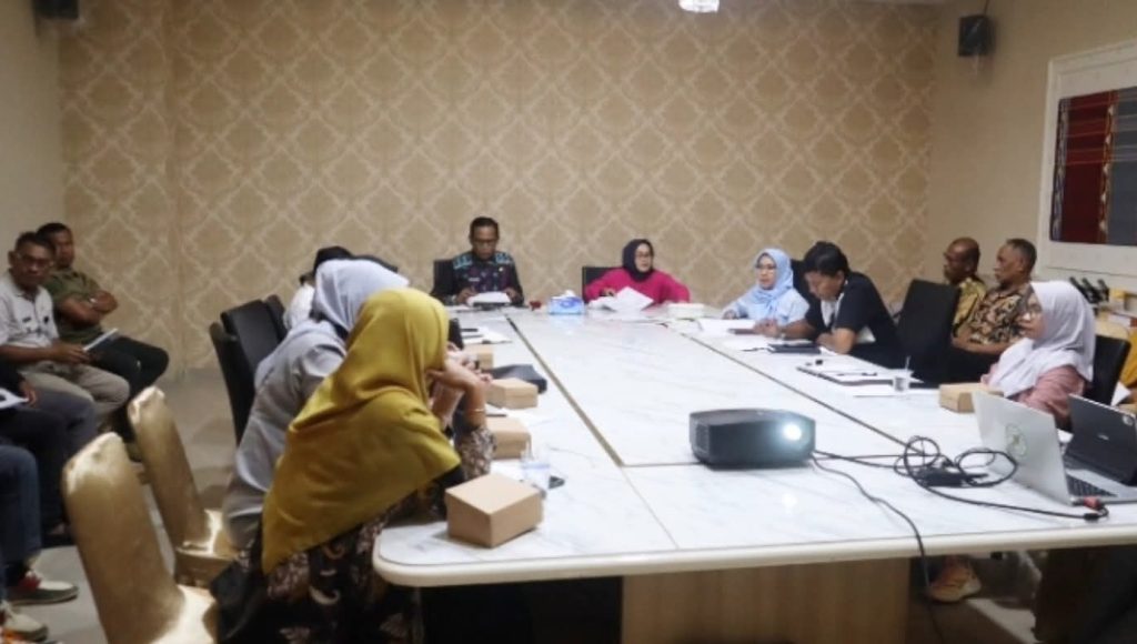 Pemkot Kendari Dorong Sekolah Adiwiyata 2025