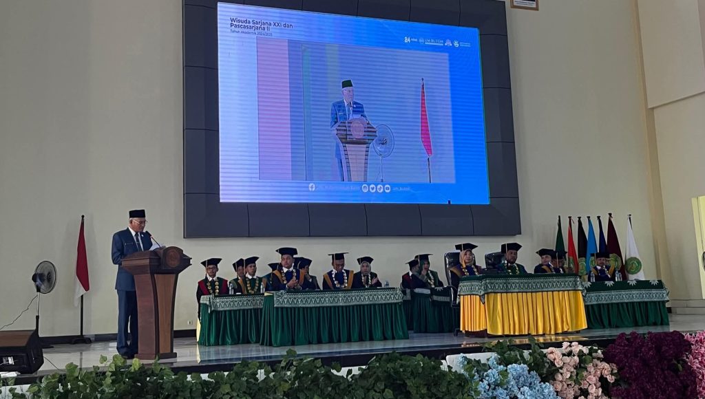 Wisuda ke XXI UM Buton, Sekda Sultra Harap Jadi Langkah Awal Tingkatkan Kualitas Diri