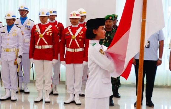 43 Anggota Paskibraka Kendari Dikukuhkan, Siap Kibarkan Merah Putih di HUT ke-80 RI