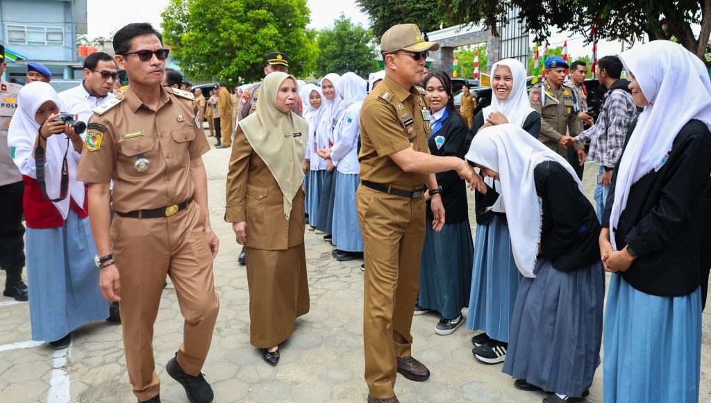 Gubernur Sultra