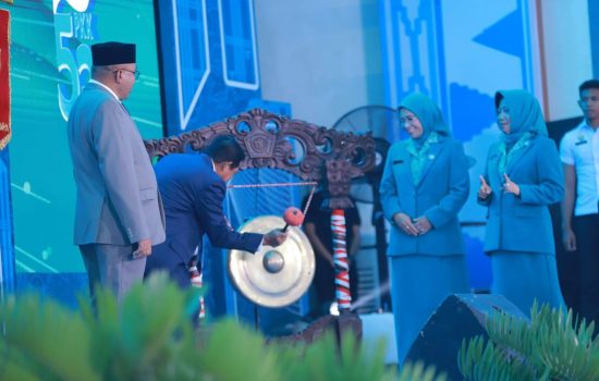 Buka Rakerda PKK Sultra, Hugua: Sinergi Wujudkan Kesejahteraan Keluarga