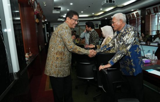 Sekda Sultra, Asrun Lio Imbau Seluruh OPD Tertib Kelola Anggaran