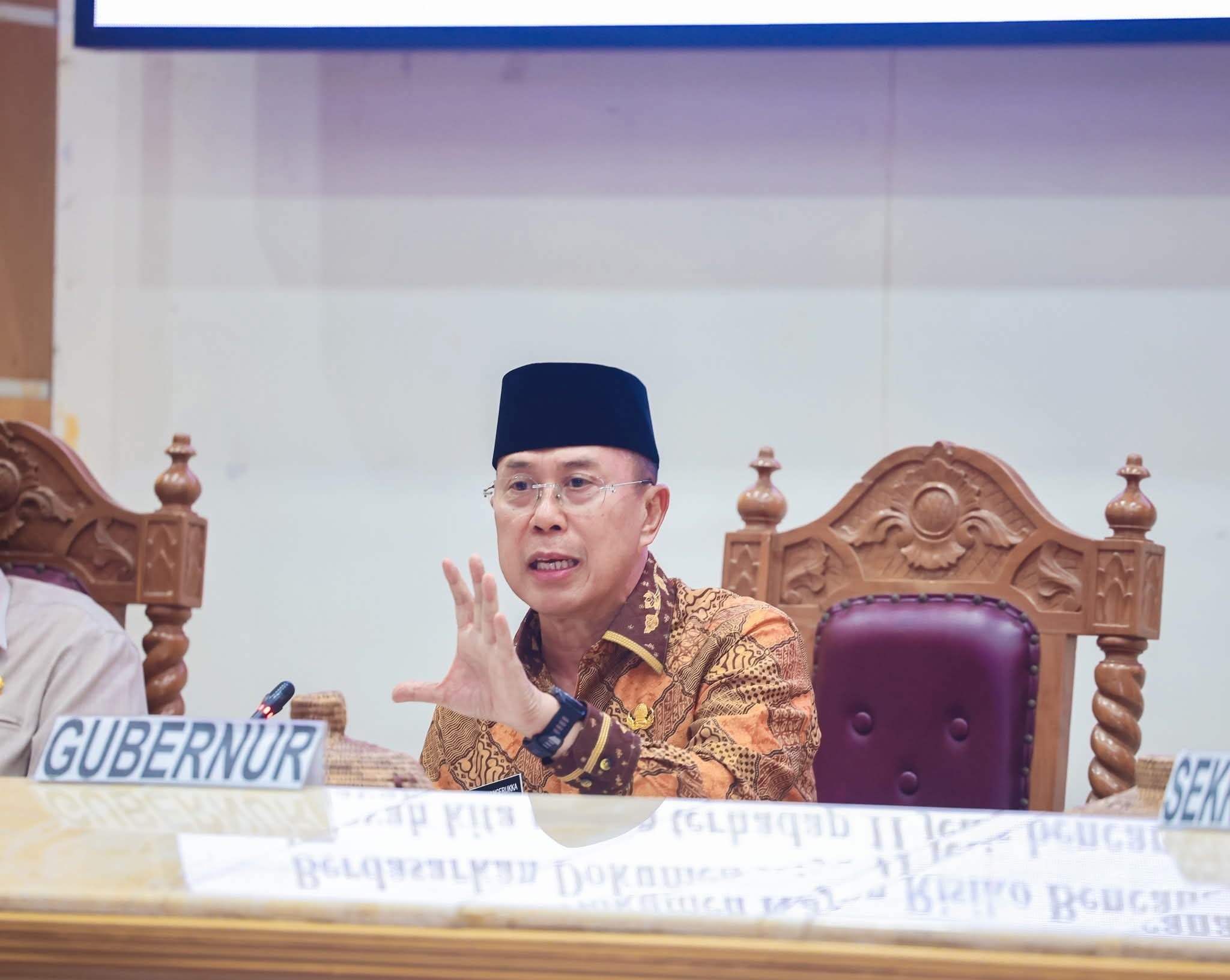 Gubernur Sultra