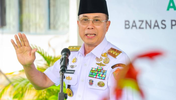 Gubernur Sultra Hadiri Pendistribusian Dana ZIS Akhir Tahun 2025 oleh Baznas