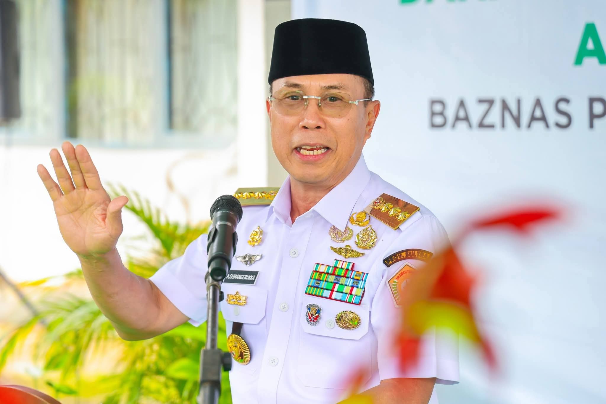 Gubernur Sultra Hadiri Pendistribusian Dana ZIS Akhir Tahun 2025 oleh Baznas
