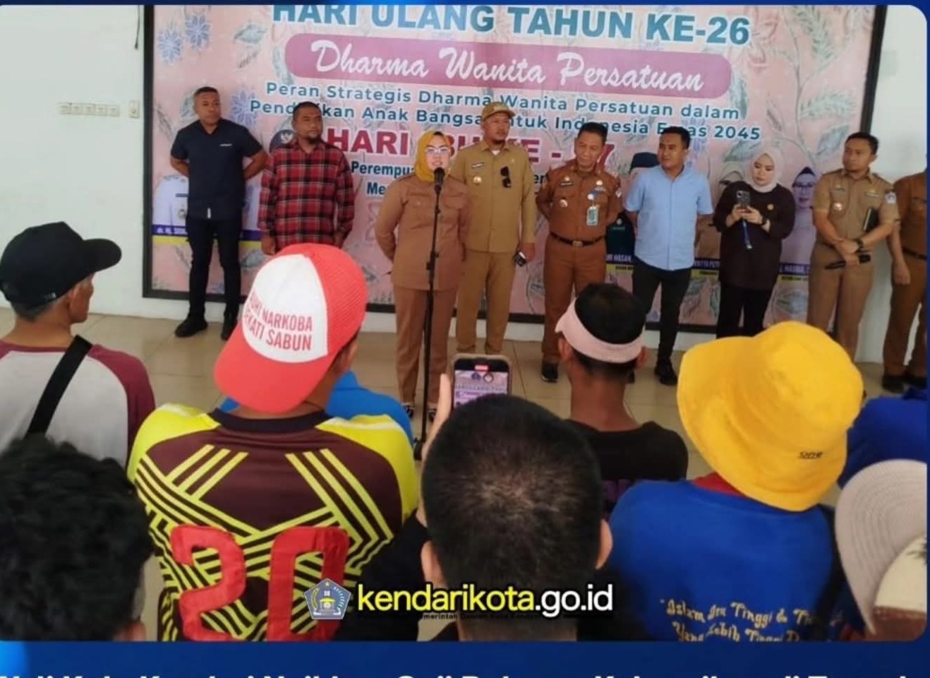 Volume Sampah Tembus 300 Ton, Wali Kota Kendari Naikkan Gaji Petugas Kebersihan Jadi Rp2 Juta
