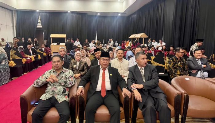 Hadiri Pelantikan Rektor Unsultra, Wali Kota Kendari Perkuat Sinergi Bangun SDM