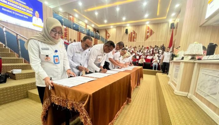Wali Kota Kendari Evaluasi Ketat Kinerja OPD dan Soroti Capaian SPM