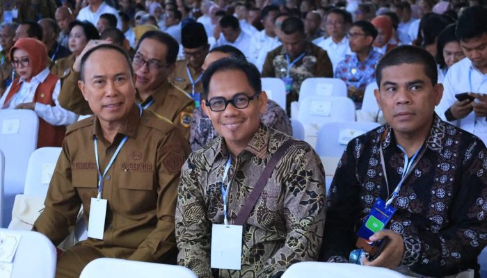 Melihat Jauh ke Dalam Diri: 5 Pesan  Kehidupan dari Gubernur Sultra