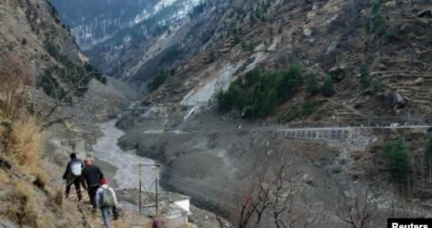 Patahan Gletser Himalaya, 9 Tewas dan 140 Lebih Hilang di India