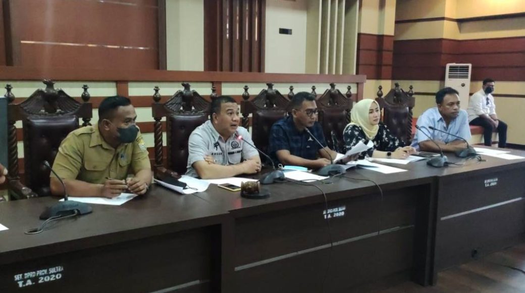 Aksi Damai Demo PT GKP di DPRD Sultra, ini Tuntutan Mahasiswa Fisip UHO Kendari