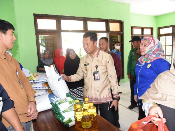 Antisipasi Dampak Elnino, Pemkot Kendari Gelar Pasar Murah di Lima Titik